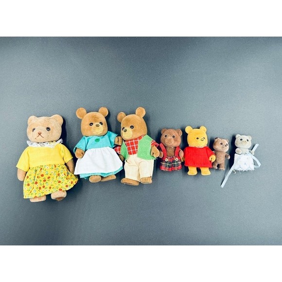 Rare vintage Sylvanian calico critters Lot figures bear family cat - Picture 3 of 4